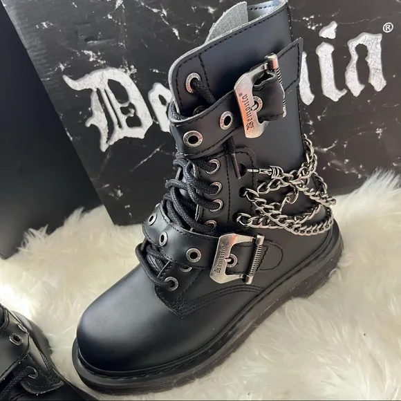 NIB DEMONIA Death Row Silver Chain Combat Boots [Bolt-250]