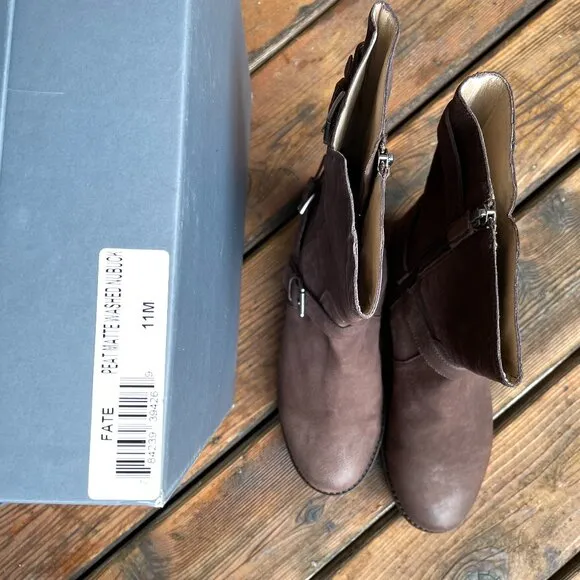 NIB Eileen Fisher Leather Mocha Booties with Side Zip Closure in Women's 11M