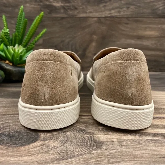 NIB Frye Ivy Primrose Slip On Sneakers Beige Suede