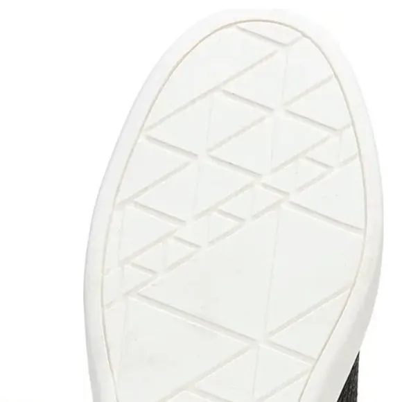 NIB LIFESTRIDE Women’s Esme 2 Sneaker