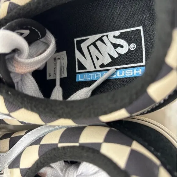 NIB VANS MTE-1 Sneaker ULTRACUSH Traction Sole Thermo Primaloft Water Resist 7.5
