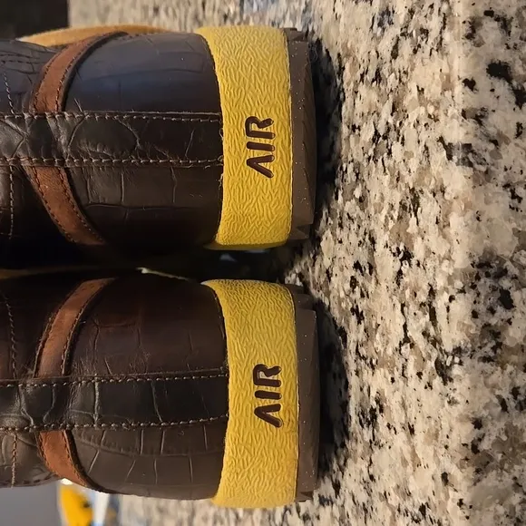 NIKE ACG AIR BLAZER MID &quot;DARK CIDER&quot;. SIZE 12.