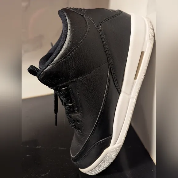 Nike Air Jordan 3 Retro BG 'Cyber Monday’ GS Sneakers Size 6.5Y MSRP $140
