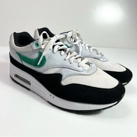 Nike Air Max I Sneakers White, Black and Green Size 9.5