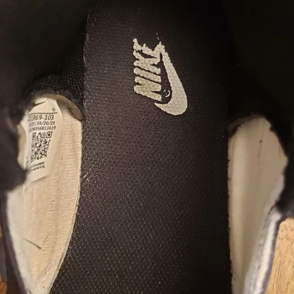 Nike Dunk High &quot;Panda&quot; Men's Size 8.5 Black and White Leather Sneaker DD1869-103