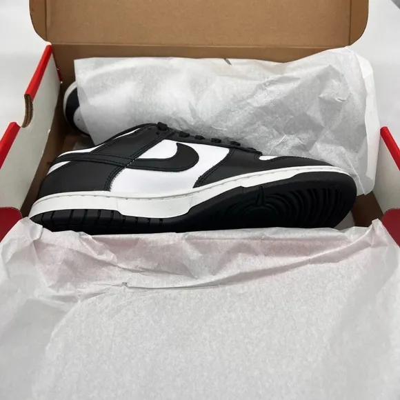 Nike Dunk Low Panda Women’s size 9