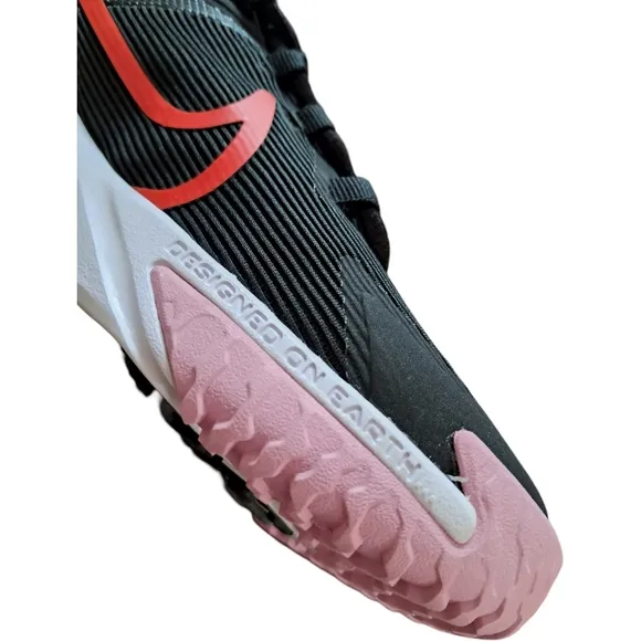 Nike Girls Star Runner 4 NN Special Edition (GS) Sneakers Size 5.5Y New