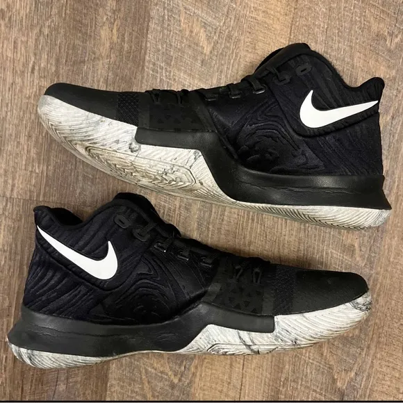 Nike Kyrie 3 BHM Black History Month