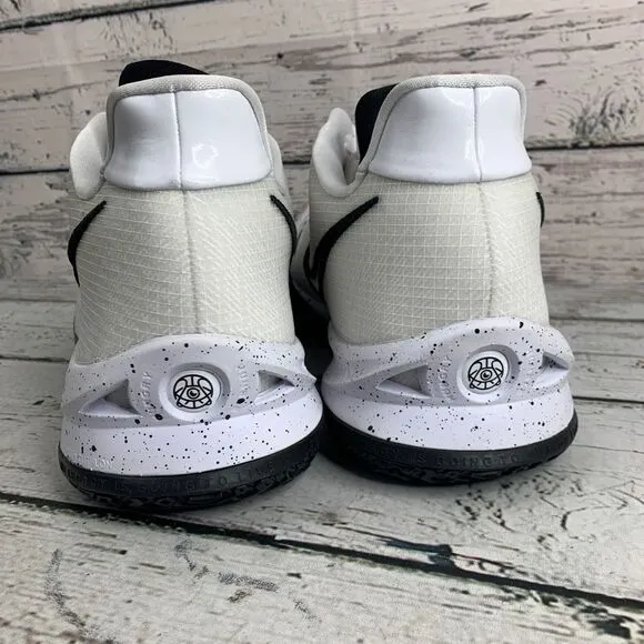 Nike Kyrie 4 TB Promo White Black DM5041-100 Basketball‎ MEN'S [US SIZE 18] NIB