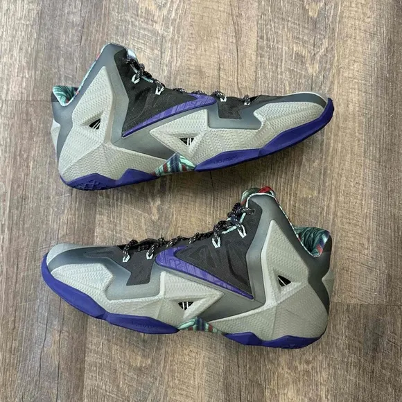 Nike LeBron 11 XI Terracotta Warrior Grey