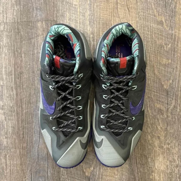 Nike LeBron 11 XI Terracotta Warrior Grey