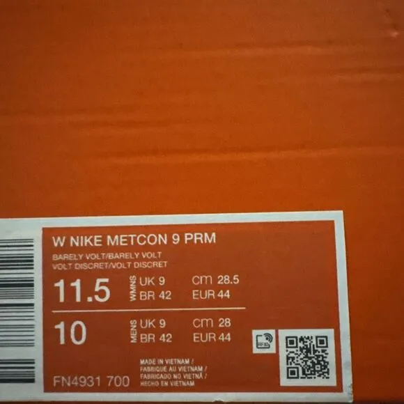 Nike Metcon 9 PRM 'Barely Volt' FN4931-700 Women 11.5 Men 10