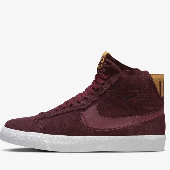 Nike SB Zoom Blazer Mid-Premium Skate Sneakers