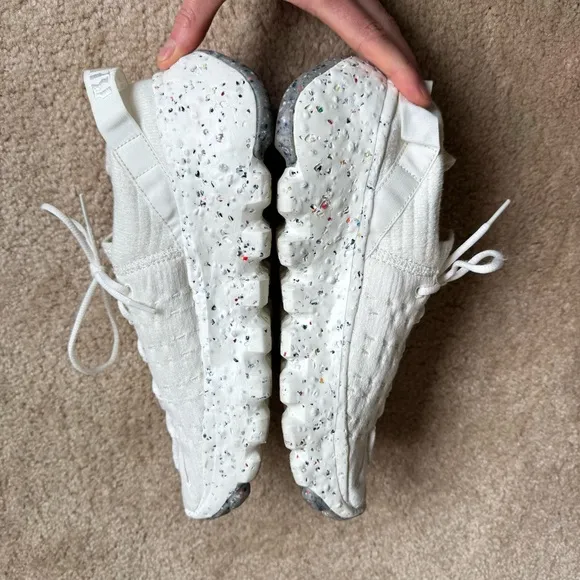 NIKE Space Hippie 04 Sail Sneakers Mesh Foam Space Waste Yarn Sz 10 White
