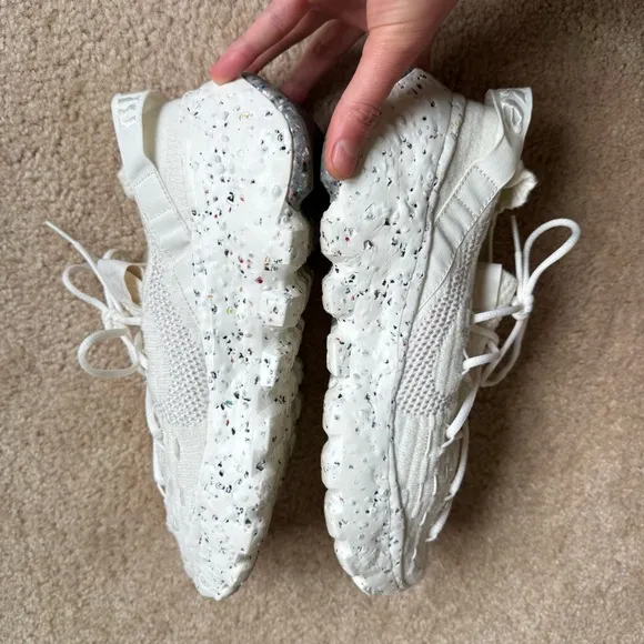 NIKE Space Hippie 04 Sail Sneakers Mesh Foam Space Waste Yarn Sz 10 White