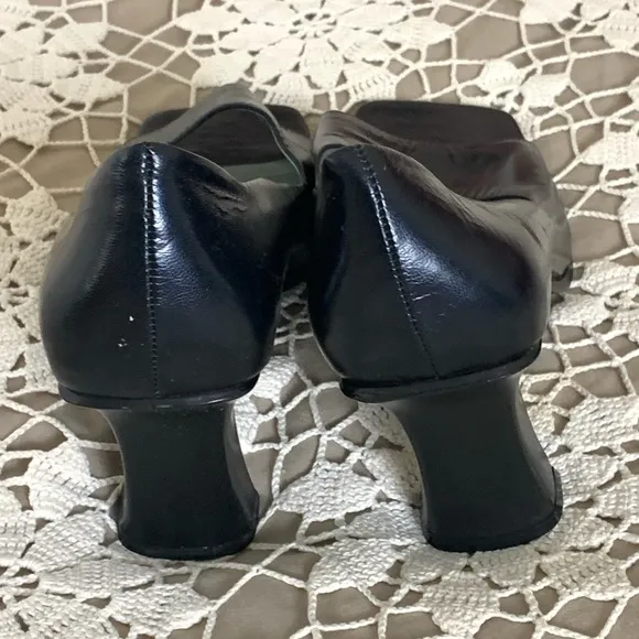 Nine West | Y2K vintage leather open toe heels sandals size 8