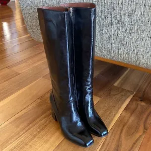 No 6 Store boots