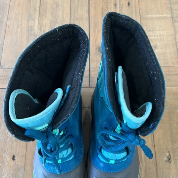 North face shellista thermoball mid lace snow boots