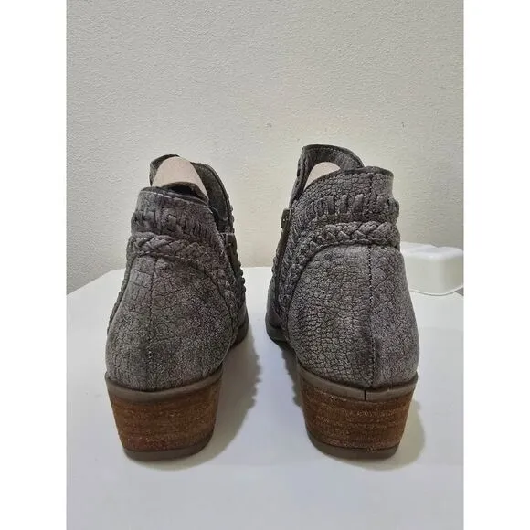 Not Rated Nosara Booties Boho Western Boots Chuncky Heel Vegan Women's Size 9