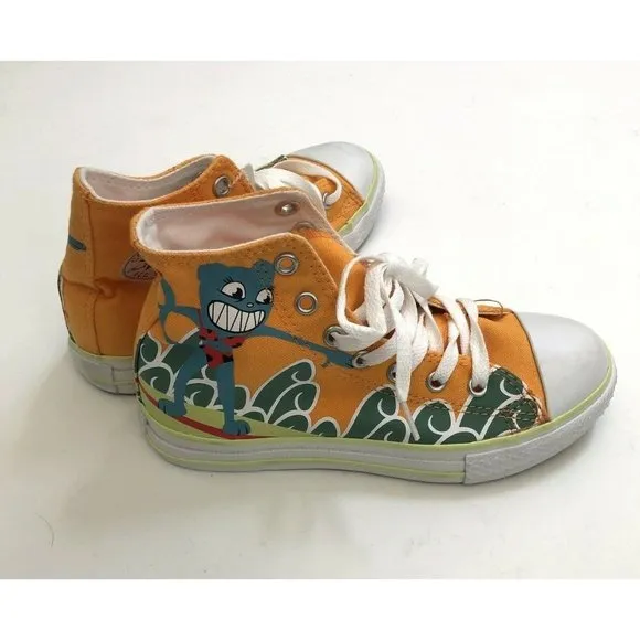 NWOB Converse Chuck Taylor High Top Sneakers Surfing Cat Size 2Y Illustration