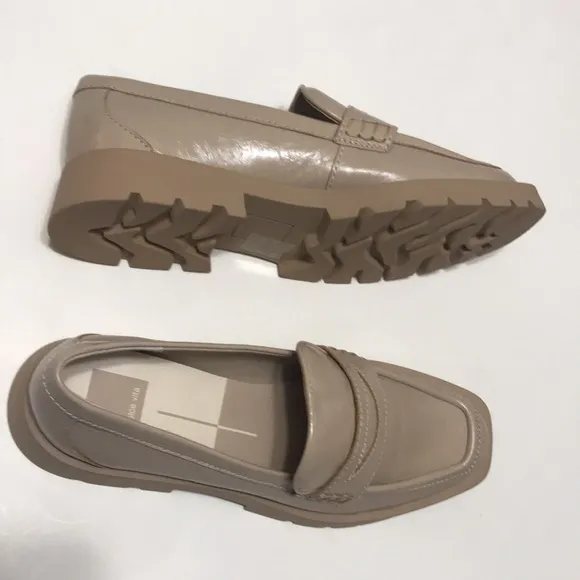 NWOB DOLCE VITA ELIAS LOAFERS SZ 9M