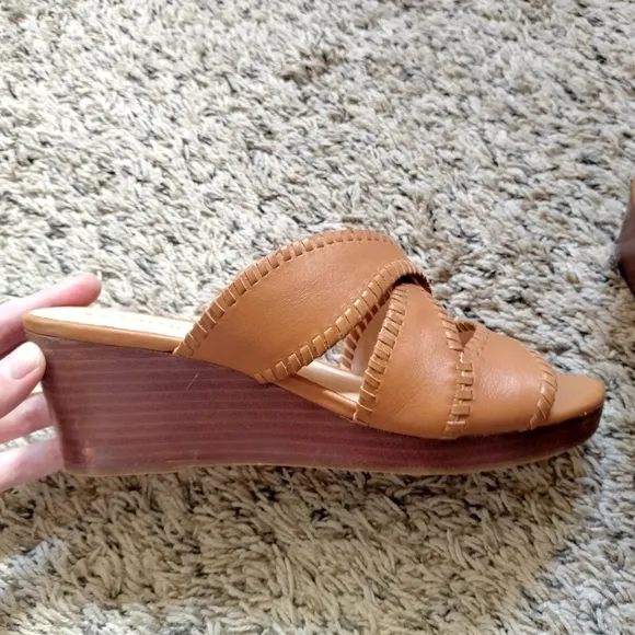 NWOB Jack Rogers Jackie Leather Open Toe Crossover Wedge Sandals tan sz 9