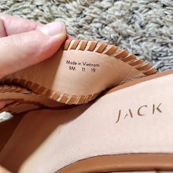 NWOB Jack Rogers Jackie Leather Open Toe Crossover Wedge Sandals tan sz 9
