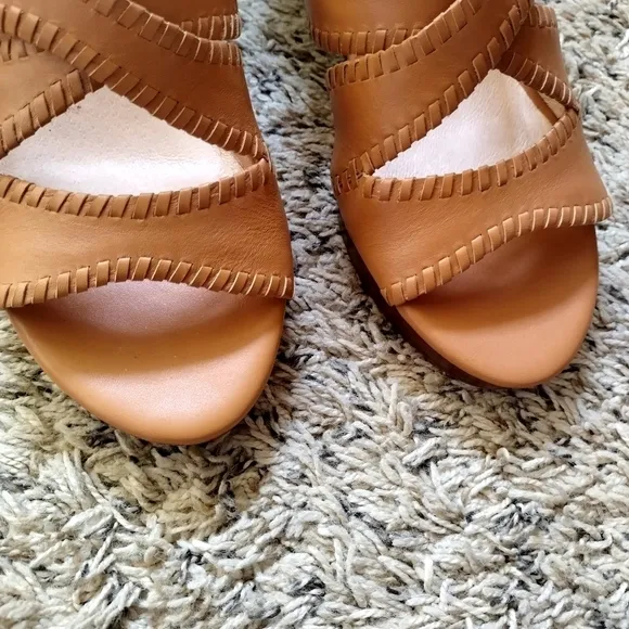 NWOB Jack Rogers Jackie Leather Open Toe Crossover Wedge Sandals tan sz 9