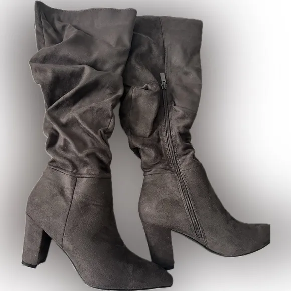 NWOT Allegra K slouchy pointed toe chunky heel knee high boots
