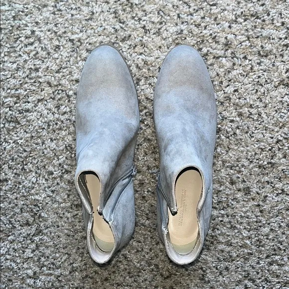 NWOT Banana Republic Taupe Ankle Boots Sz 9