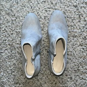 NWOT Banana Republic Taupe Ankle Boots Sz 9