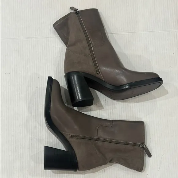 NWOT FRANCO SARTO Penelope Mid Calf Chunky Heel Leather Boots size 9.5