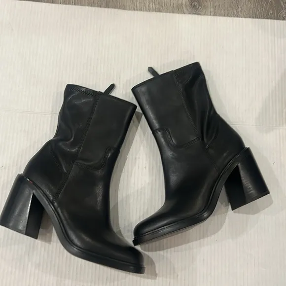 NWOT FRANCO SARTO Penelope Mid Calf Chunky Heel Leather Boots size 9