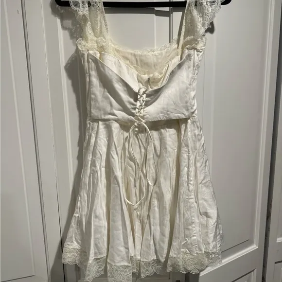 NWOT House of CB Kaia Dress M