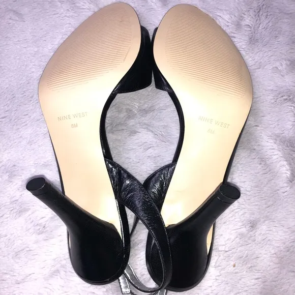 NWOT Nine West Sling Back Leather Sandals