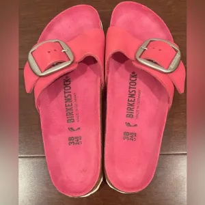 nwot nwob Birkenstock Women's Pink madrid big buckle Sandals 38 7.5