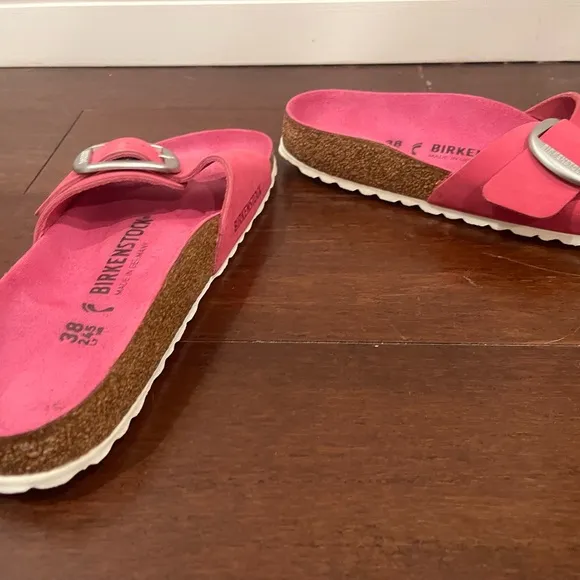 nwot nwob Birkenstock Women's Pink madrid big buckle Sandals 38 7.5