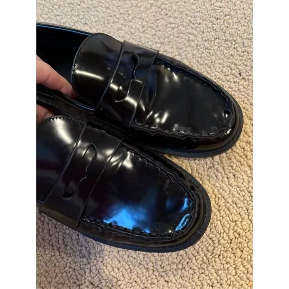 NWOT Zara faux leather penny loafers