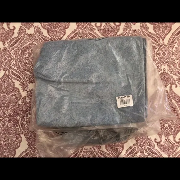 NWT Billabong Basic Beach Relaxed Overalls