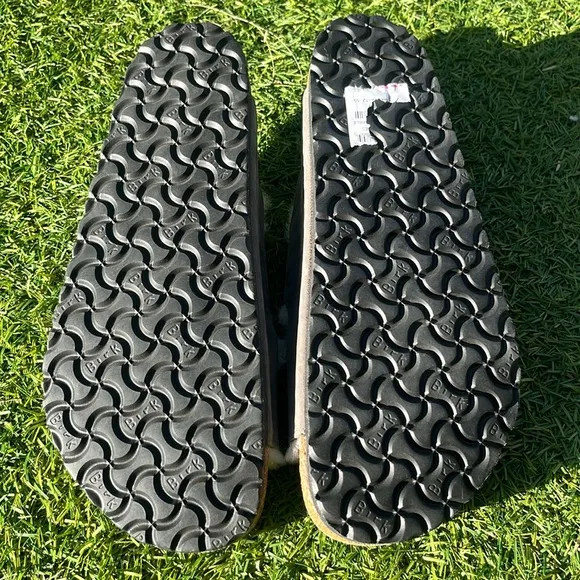 NWT BIRKENSTOCK Arizona Shearling Sandals!