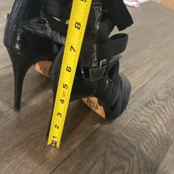 NWT BURJU Stay Strapped Open To Strappy Heeled Sandals | Size 11