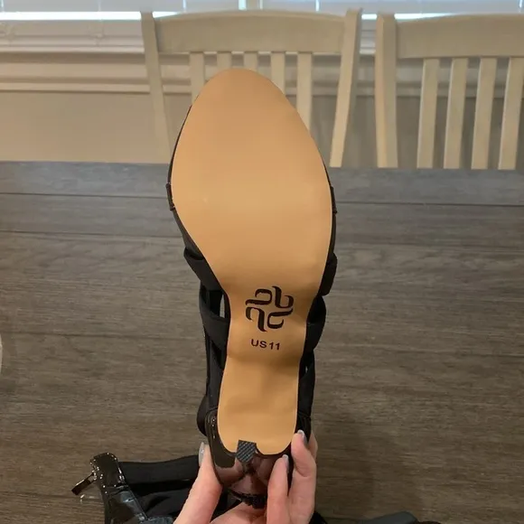 NWT BURJU Stay Strapped Open To Strappy Heeled Sandals | Size 11