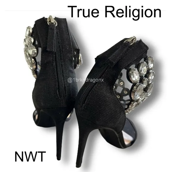 NWT Crystal Embellished Open Toe Sandals Heels True Religion