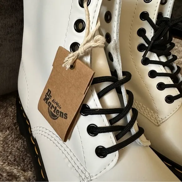 NWT Dr Martens 1460 Bex Smooth White Leather Boots