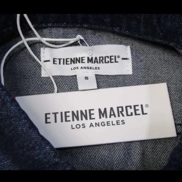 NWT ETIENNE MARCEL Dark Blue Zip Sleeve Cropped Denim Jacket Small