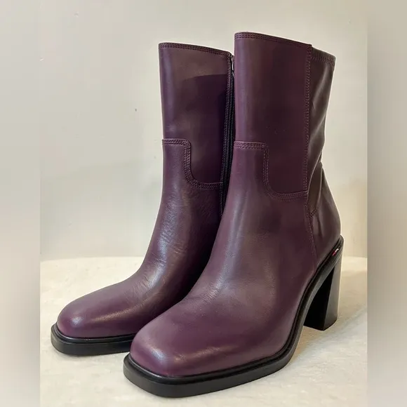 NWT Franco Sarto Penelope Plum Leather Mid-Calf Boot Size 9M