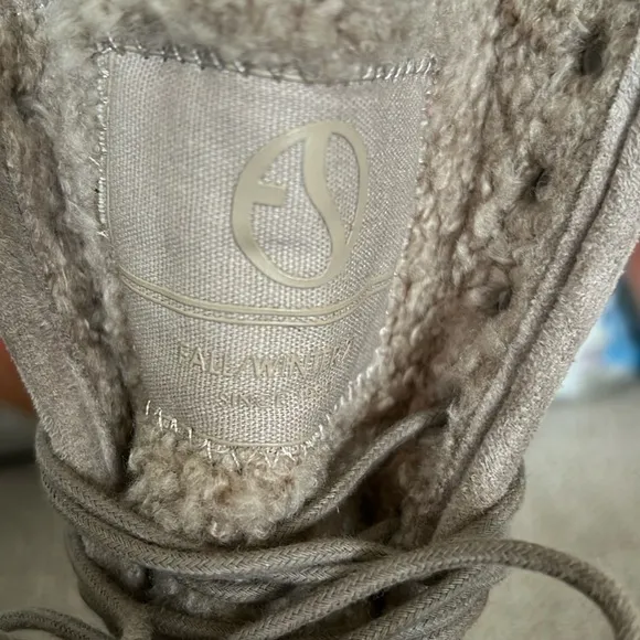 NWT Franco Sarto Women's L-Margey2 Mid Calf Boot Size: 6 COLOR: Taupe