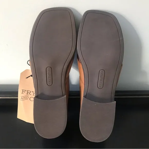 NWT Frye and Co Tulia Slide Sandals, Size 10M Women.