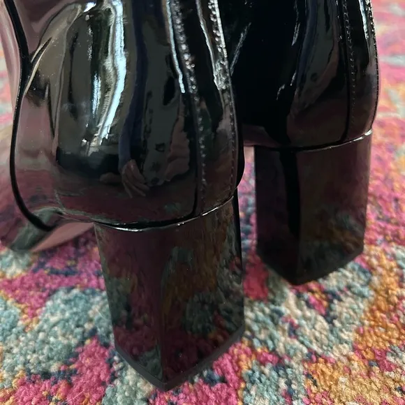 NWT Good American | Women’s black patent pull on square toe chunky heel, size 6