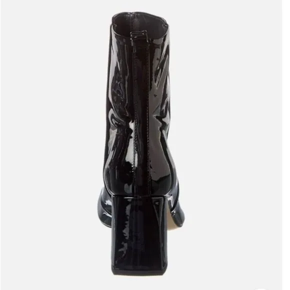 NWT Good American | Women’s black patent pull on square toe chunky heel, size 6